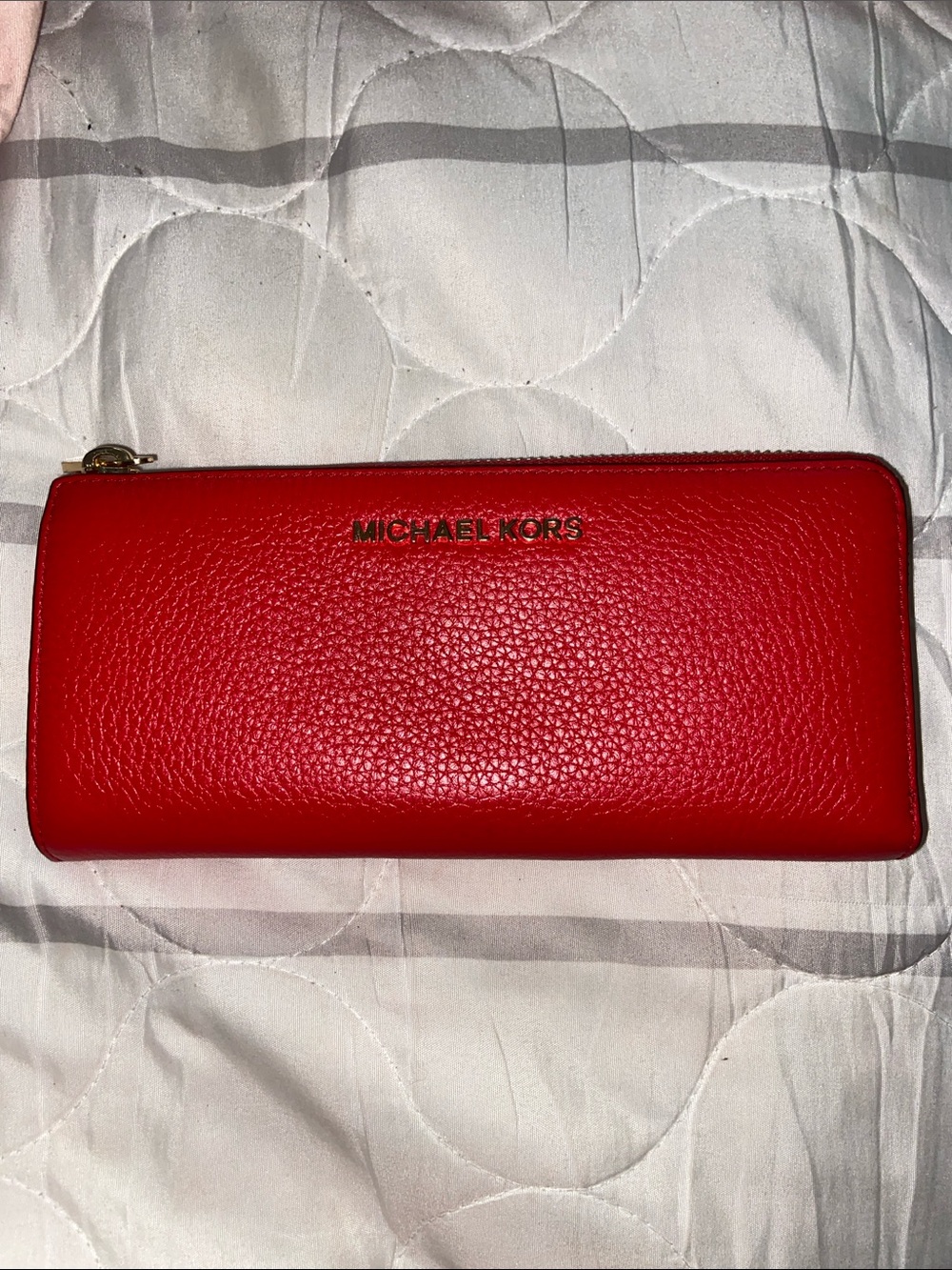 CORAL RED ORANGE MK 3/4 ZIP WALLET Beautiful EUC